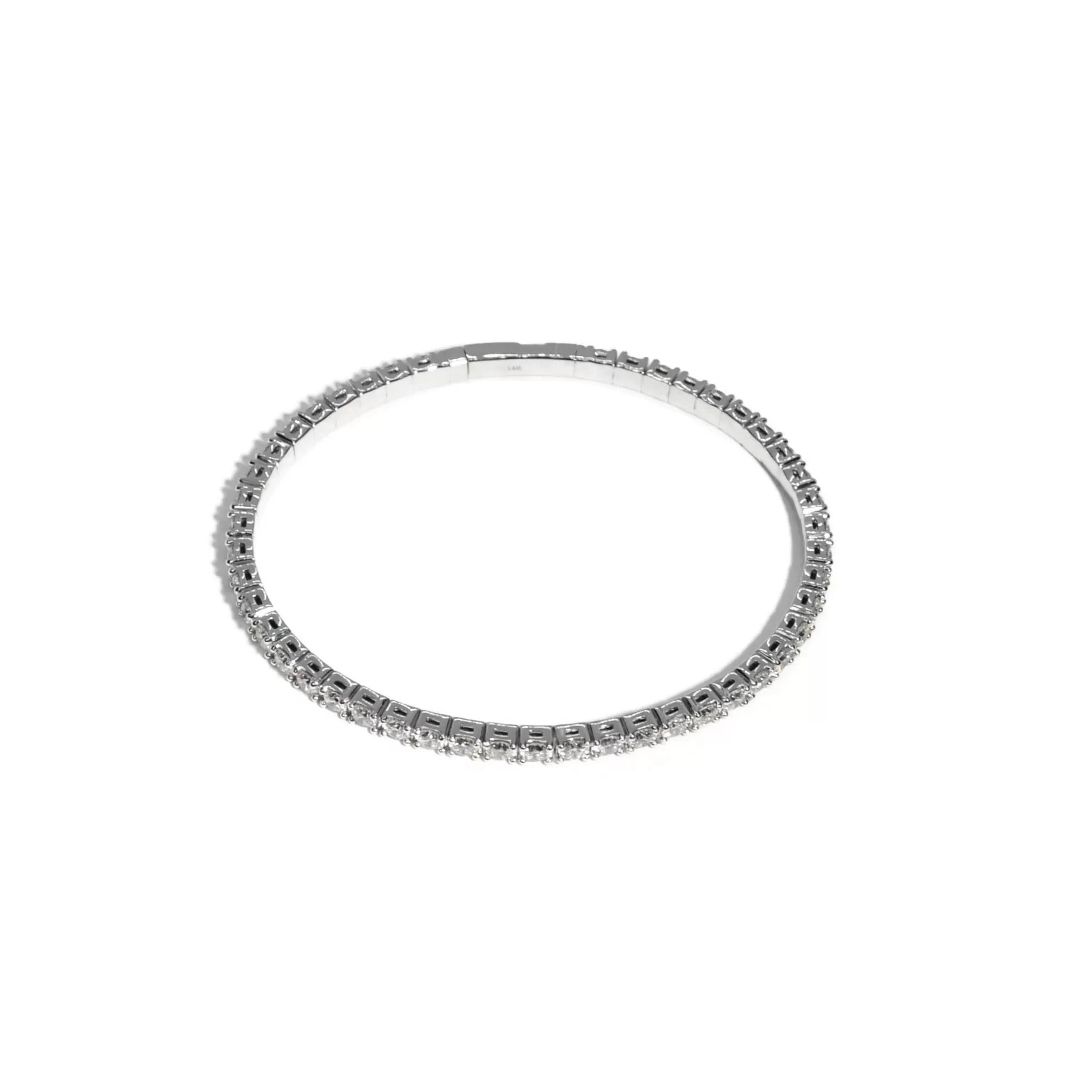 AFJ Diamond Collection  - Flexible Bracelet with Diamonds, White Gold