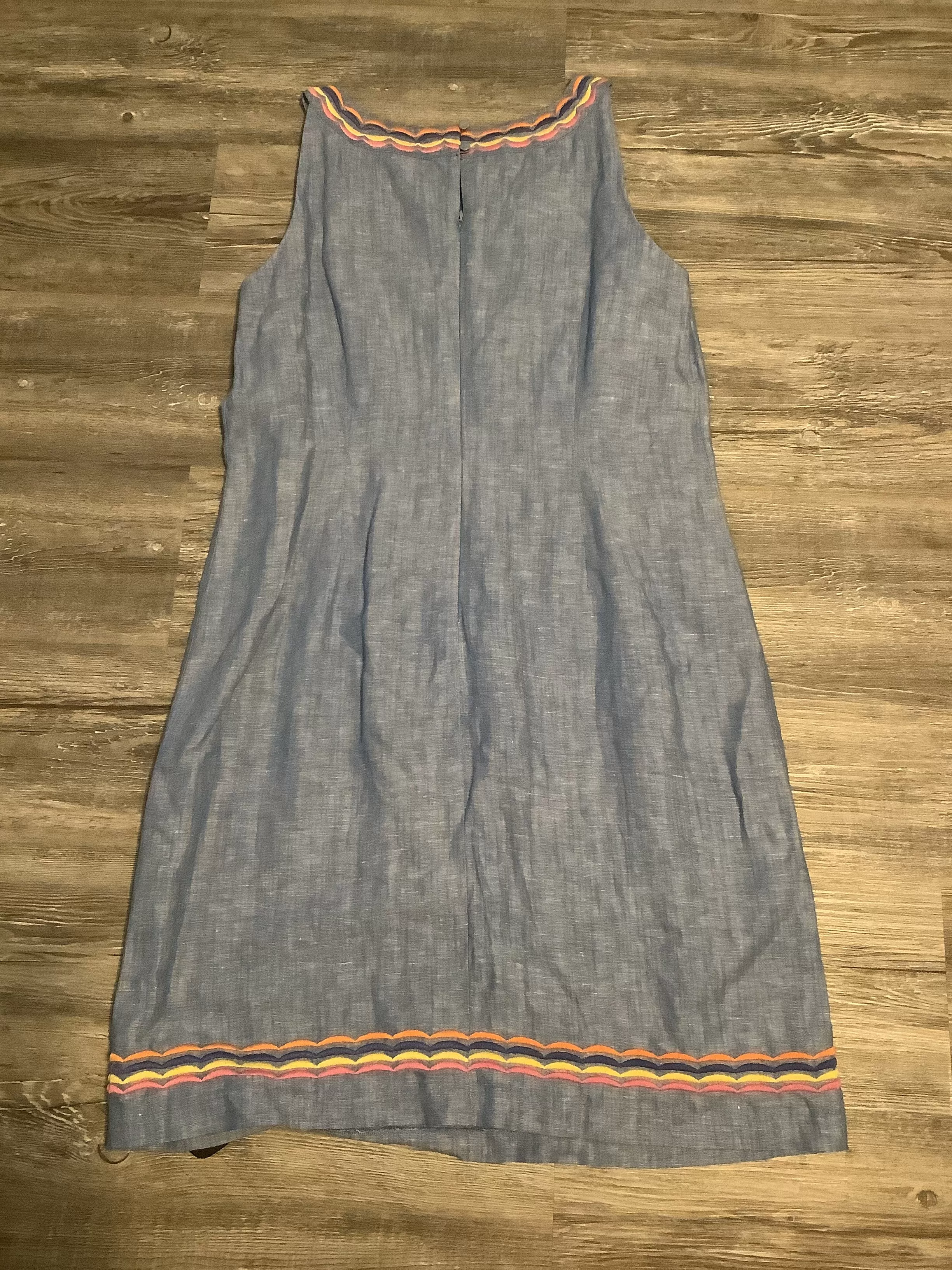 Blue Dress Casual Short Talbots, Size M