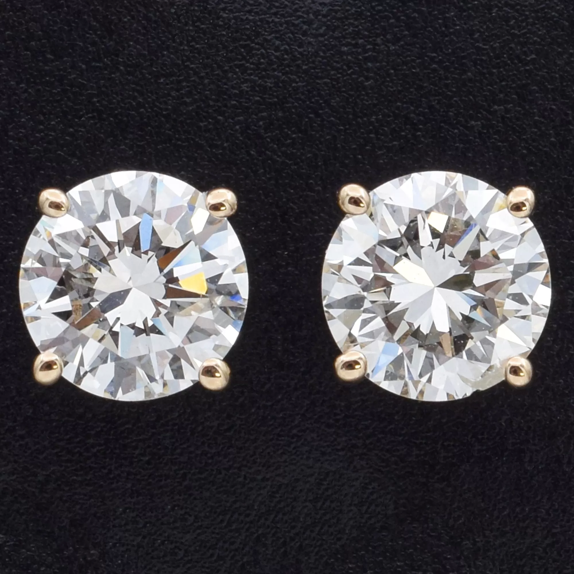 GIA Certified 1.61TCW Round Brilliant Diamond 14K Gold Stud Earrings