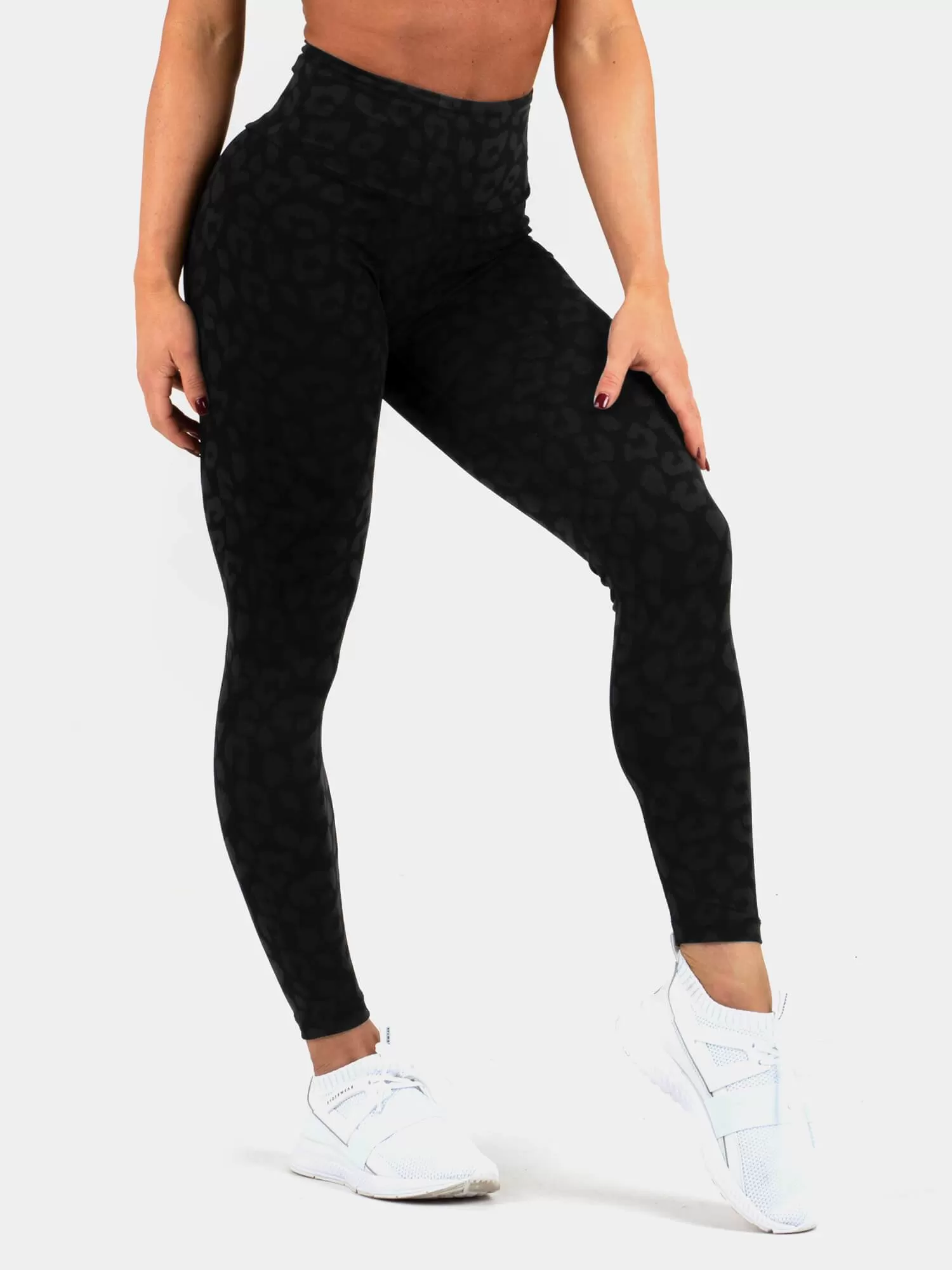 Instinct Scrunch Bum Leggings - Leopard Black