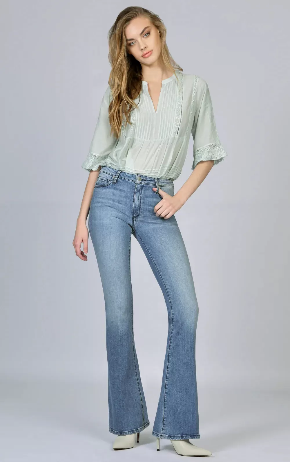 Mia Skinny Flare